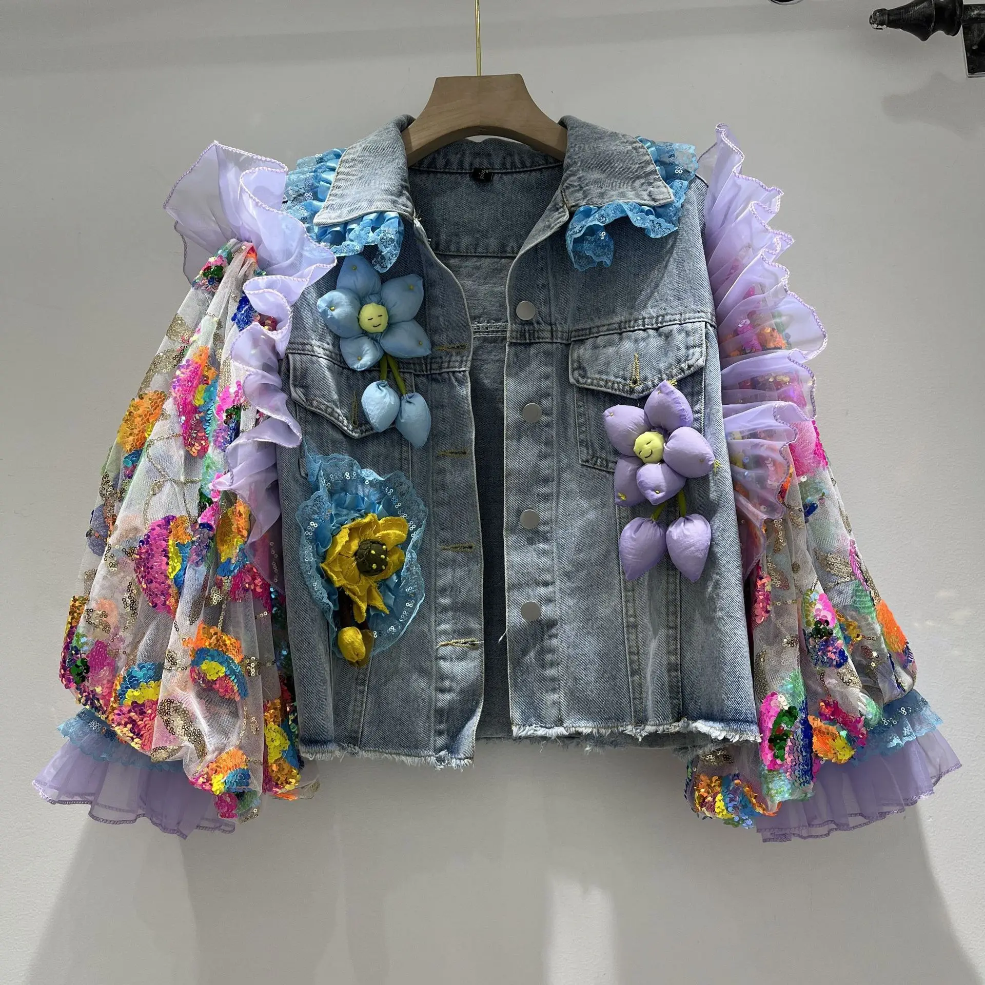 Luxury Spring Women 3D Flowers Beaded Denim Coat Loose Patchwork Mesh Sequins Jeans Bomber Jacket Gauze Cardigan Tops Streetwear