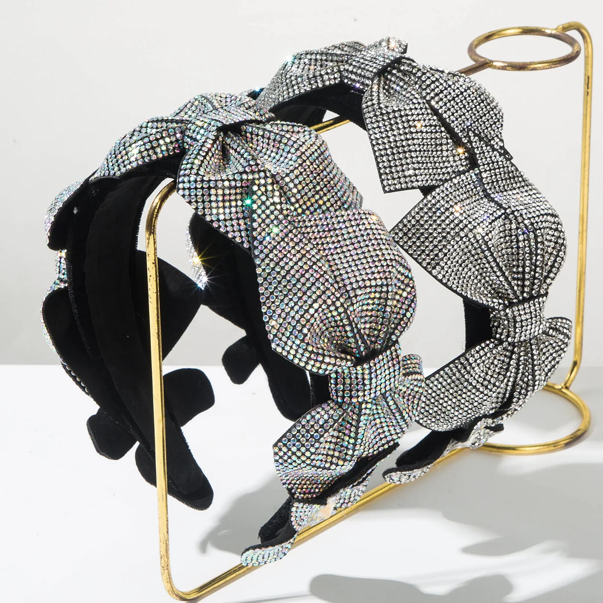 

Новая ретро-повязка на голову Heming: изысканная ручная работа, суперблестящая, инкрустированная бриллиантами, с бантом, элитный аксессуар для волос для торжественных мероприятий.