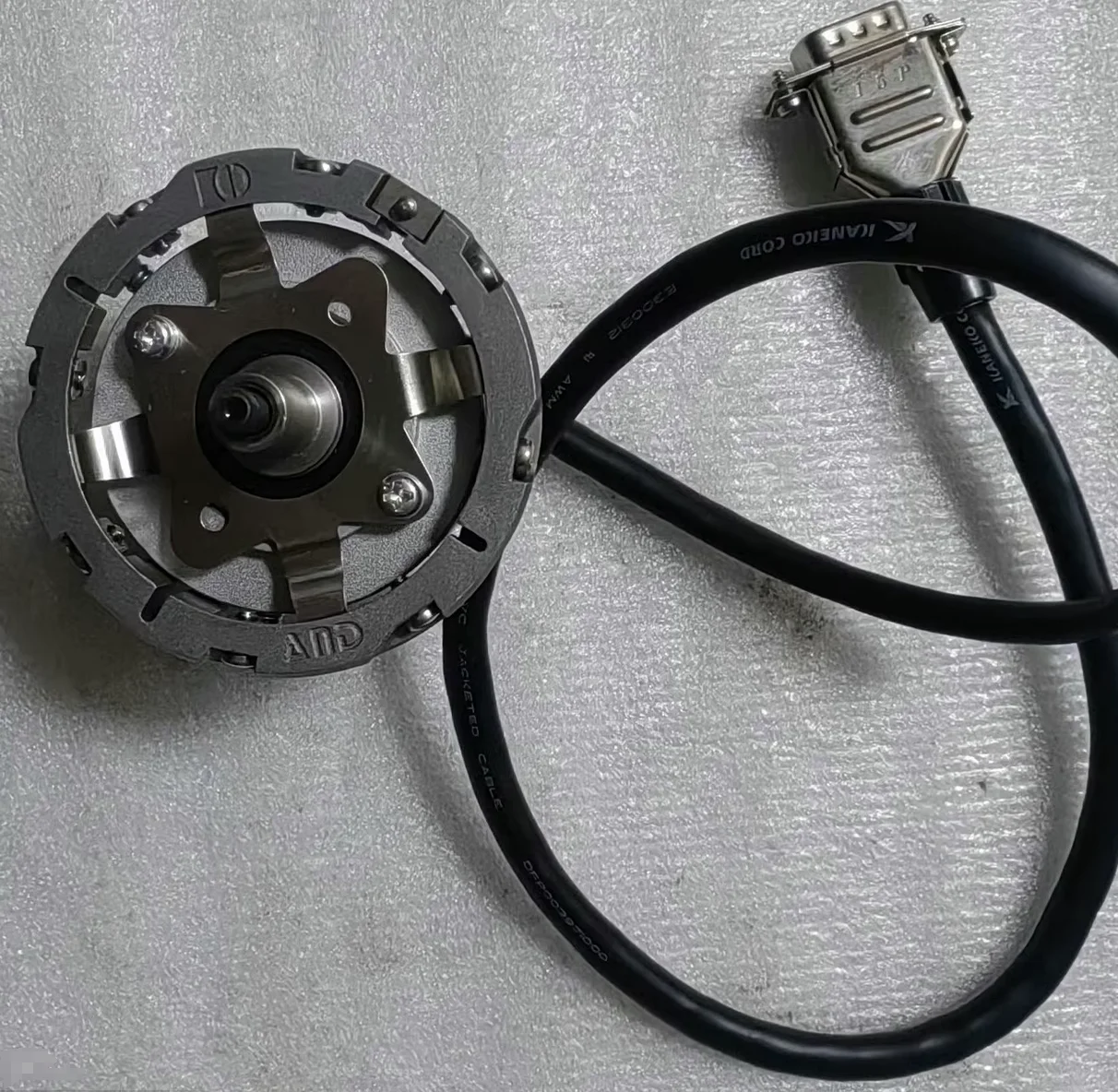 TS5213N2503 Neuer und originaler positiver Kosinen-Encoder, schneller Versand