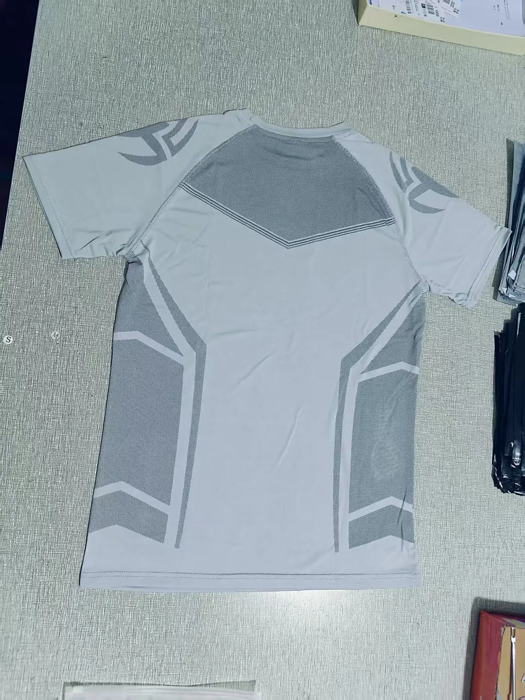 Thumbnail 2 - #51 Latest Quick-Drying T-Shirts Offers