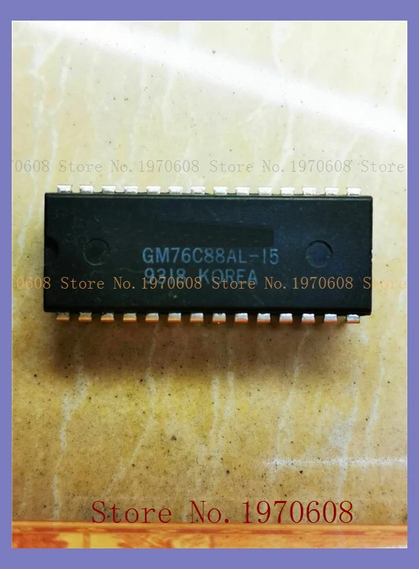 

GM76C88AL-15 GM76C88 DIP старое