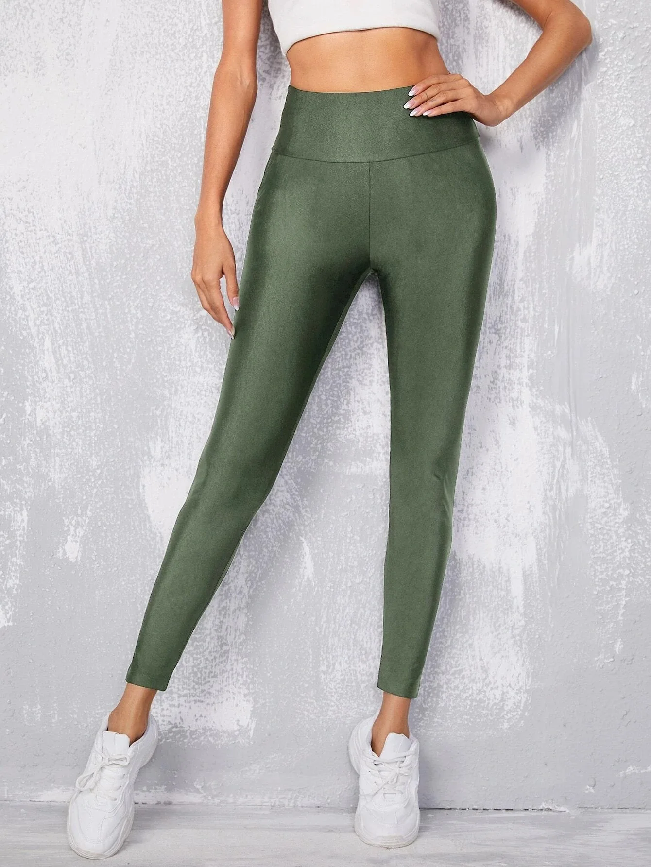 European And American Charmed Green Glossy Leggings High Waisted Solid Color Leggings High Stretch Slim Nine-point Pants Women