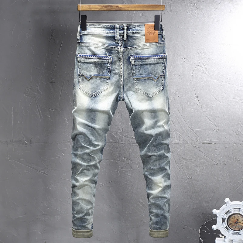 

Italian street fashion men's jeans retro washed light blue elastic slim fit corrugated jeans men's patchwork designer embroidere