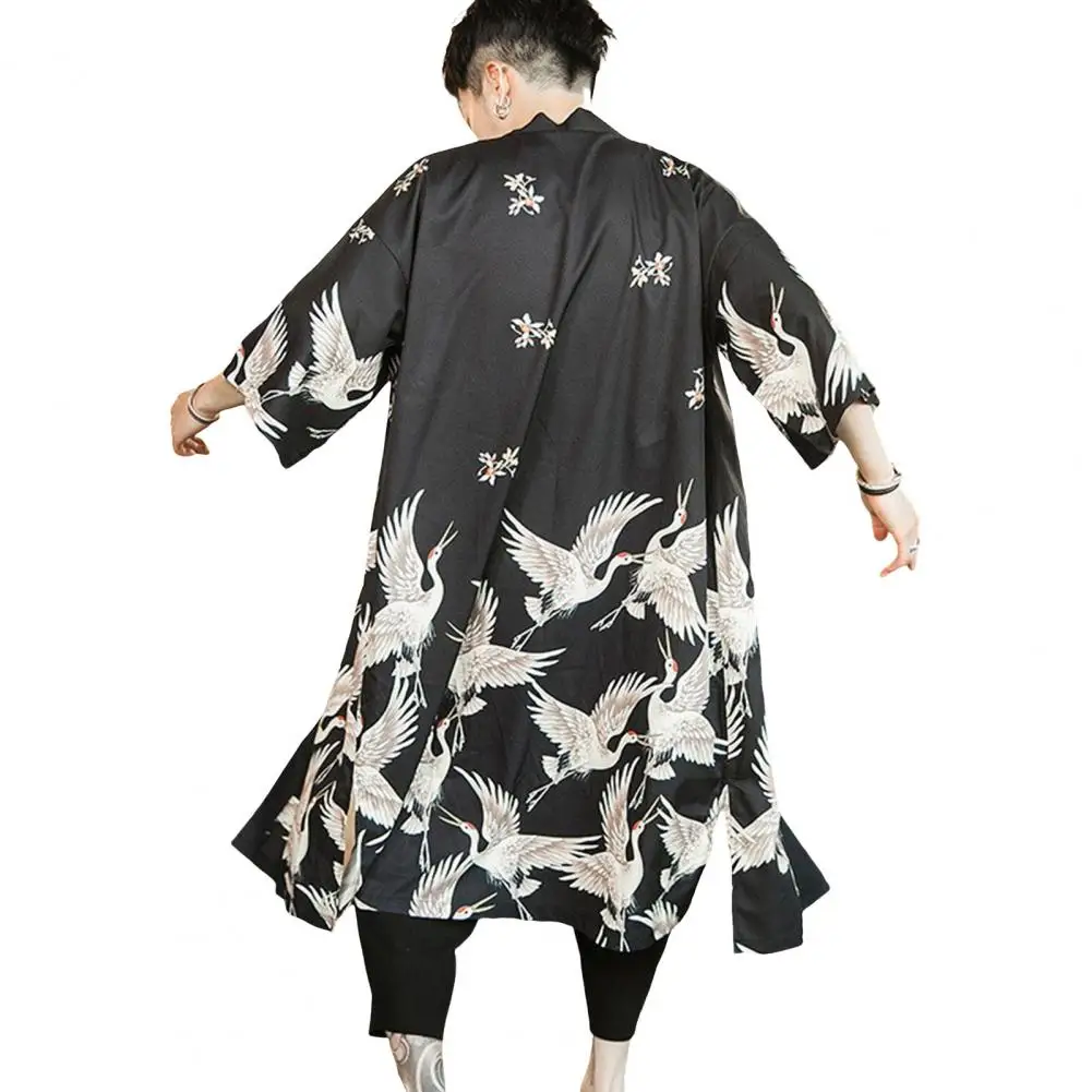 

Men Top Japanese Style Bird Printed Cardigan for Sports Travel Wear Unisex Three Quarter Sleeves Loose Robe with Split Hem Shirt