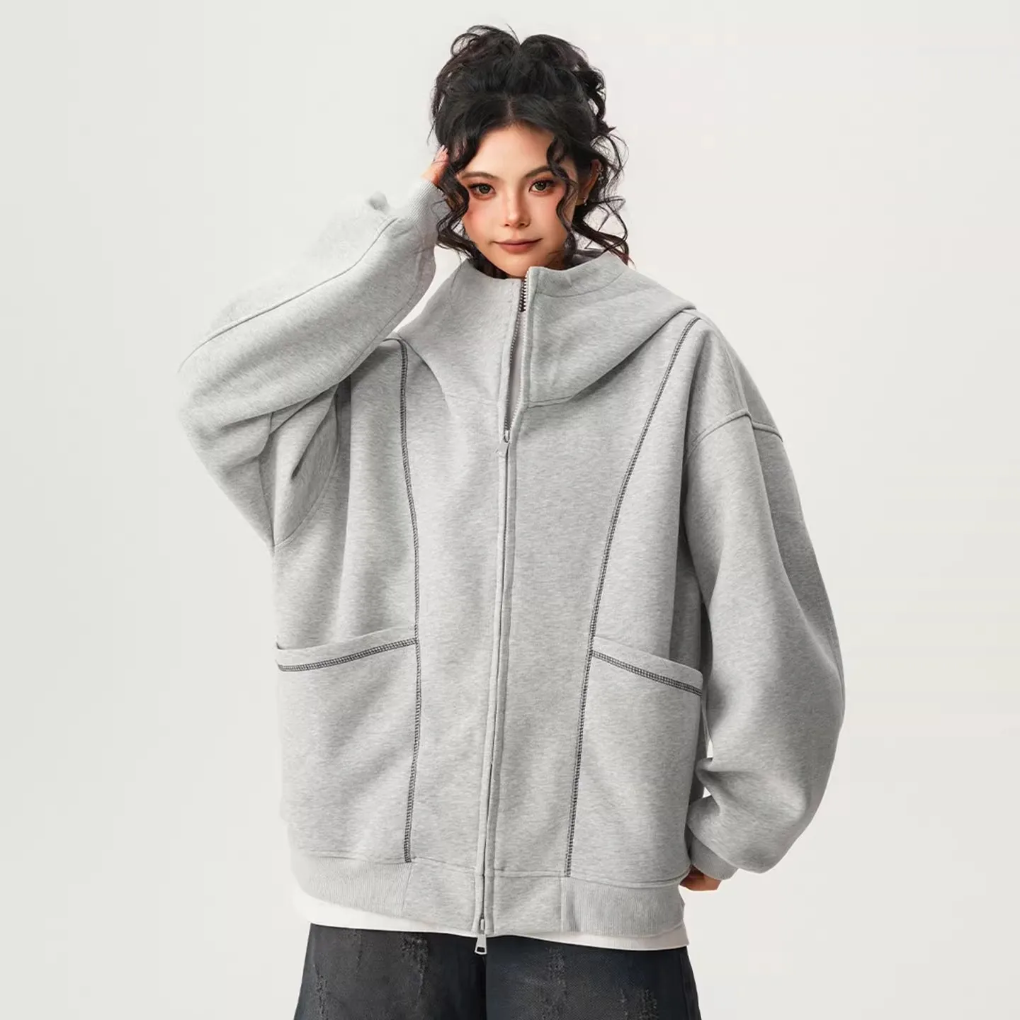 

Designed gray cardigan sweatshirt for men and women 2025 new loose large version high-end butt-covering hooded jacket trendy