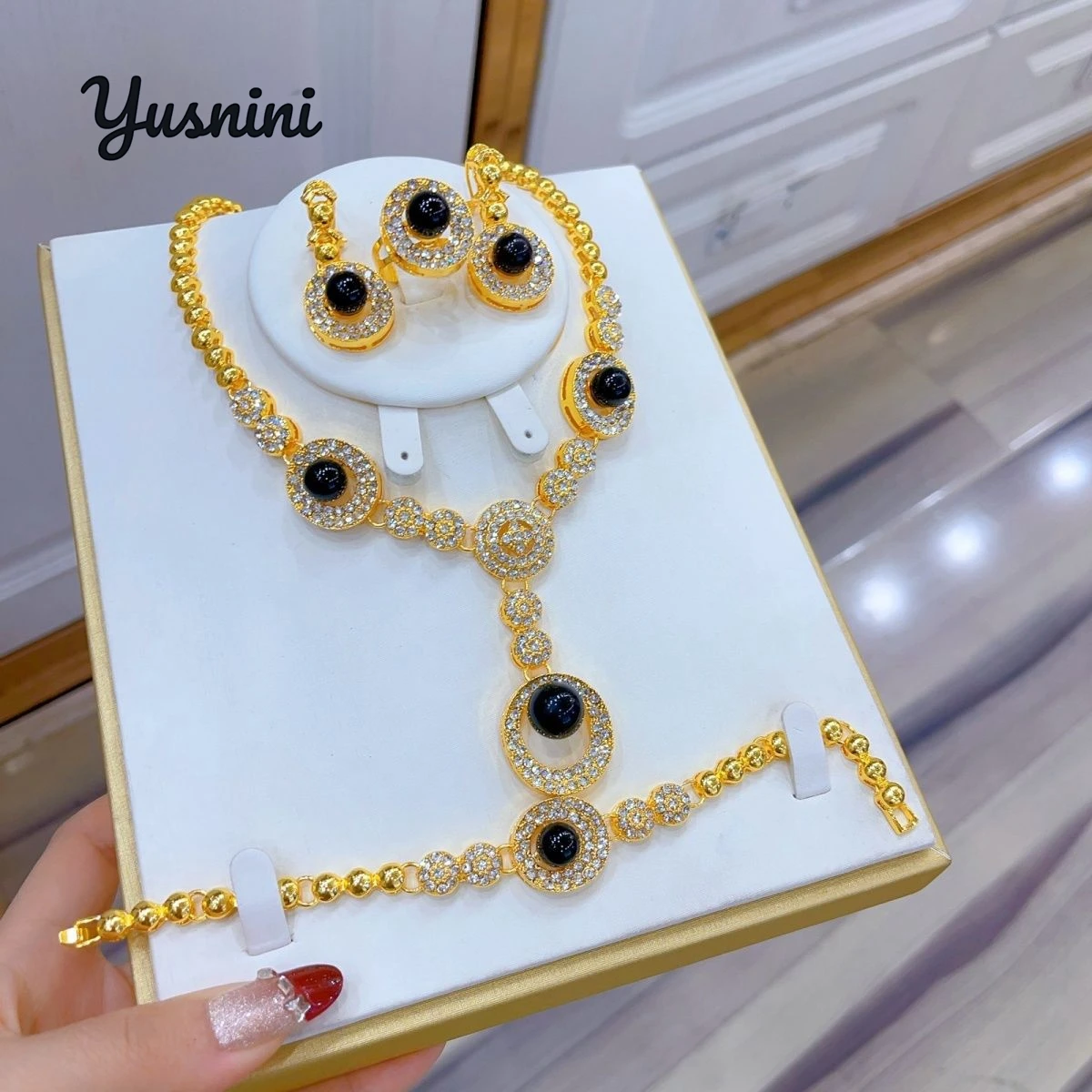 

Fashion Middle East Dubai 24K Gold Plated Customized Necklace Earrings Rings Bracelets Wedding Jewelry Set for Lovers DD10783