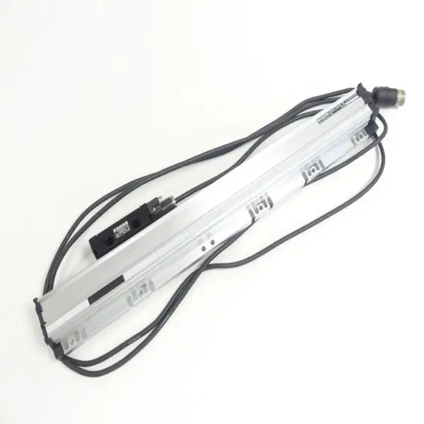 

LS 186 ML 440 ID No. 336 960-15 SN41740425L + AE LS 186 / 658 492-02 Programming Controller Industrial Automation