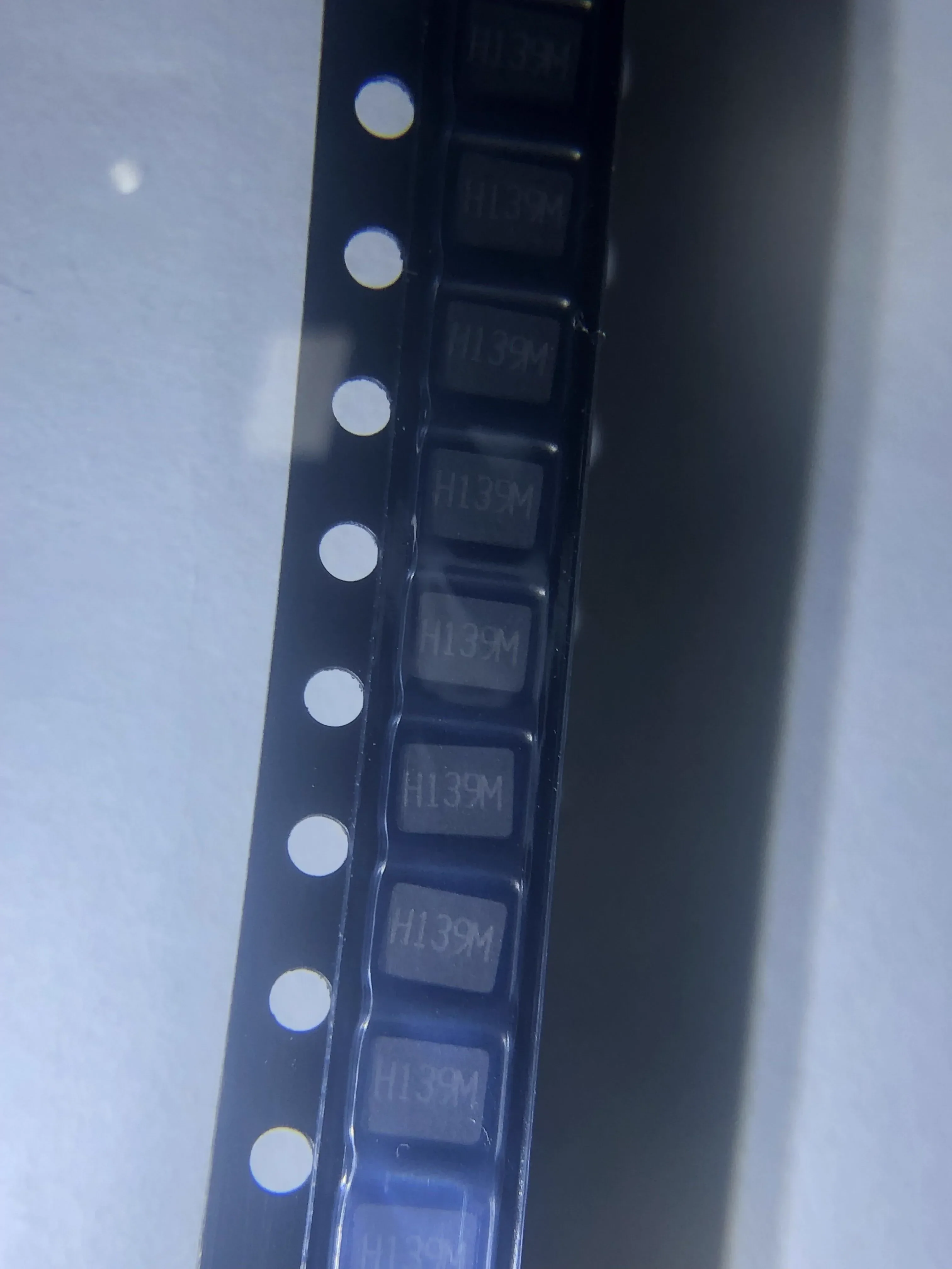 

20pcs Remote control signal crystal oscillator black T130 H13 13.000 N patch 4-pin 3225