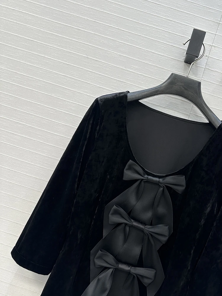 SVORYXIU خريف شتاء 2025 نمط جديد موضة رقبة مستديرة تصميم القوس البلوفرات المرأة موضة قميص أسود دافئ #3