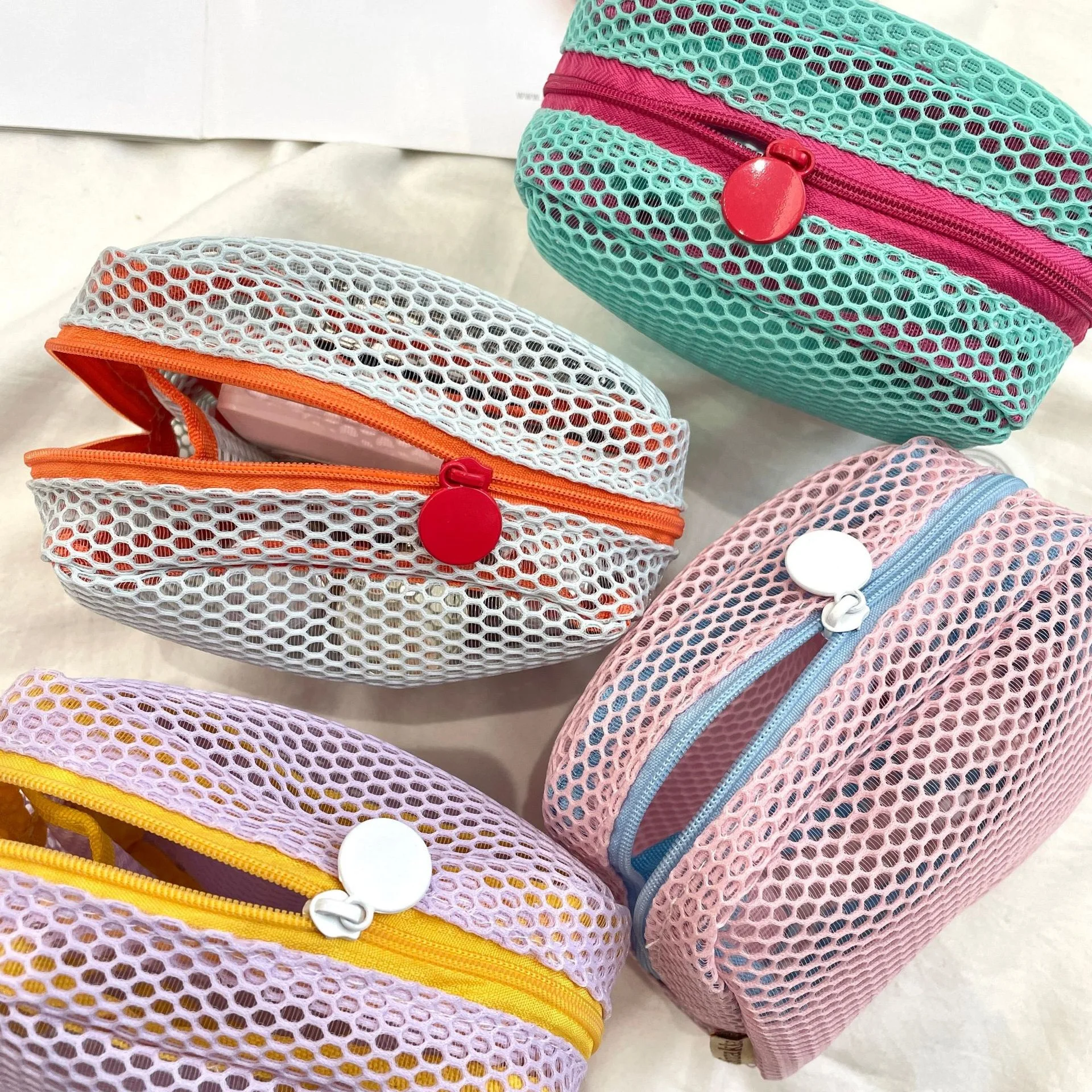 Kawaii Mesh Travel Cosmetic Lipstick Data Cable Storage Bag Cute Small Makeup Handbags Women Wallet Purse Organizer Pouch Bags