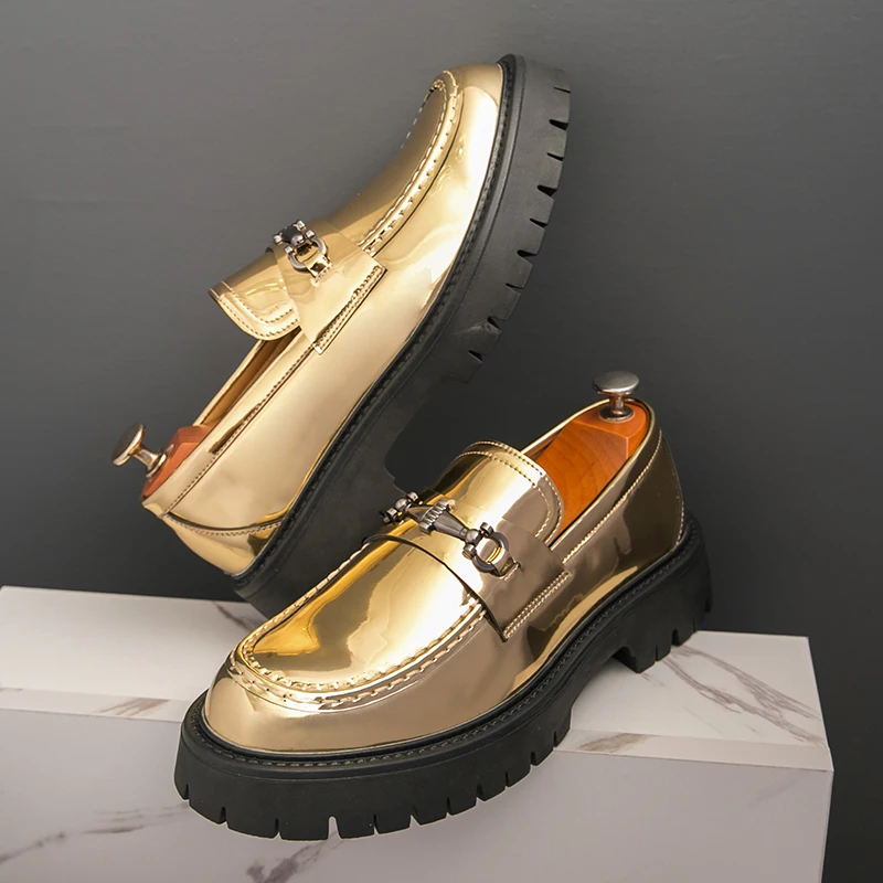 

Новые золотистые лоферы для мужчин на толстой подошве 3 см, увеличивающие рост, модные мужские удобные кожаные туфли без шнурков для ходьбы