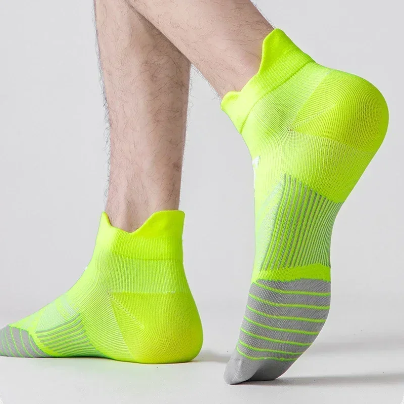

Men Quick Dry Breathable Running Socks Summer Outdoor Sports Socks Professional Fitness Gym Marathon Cycling Socks