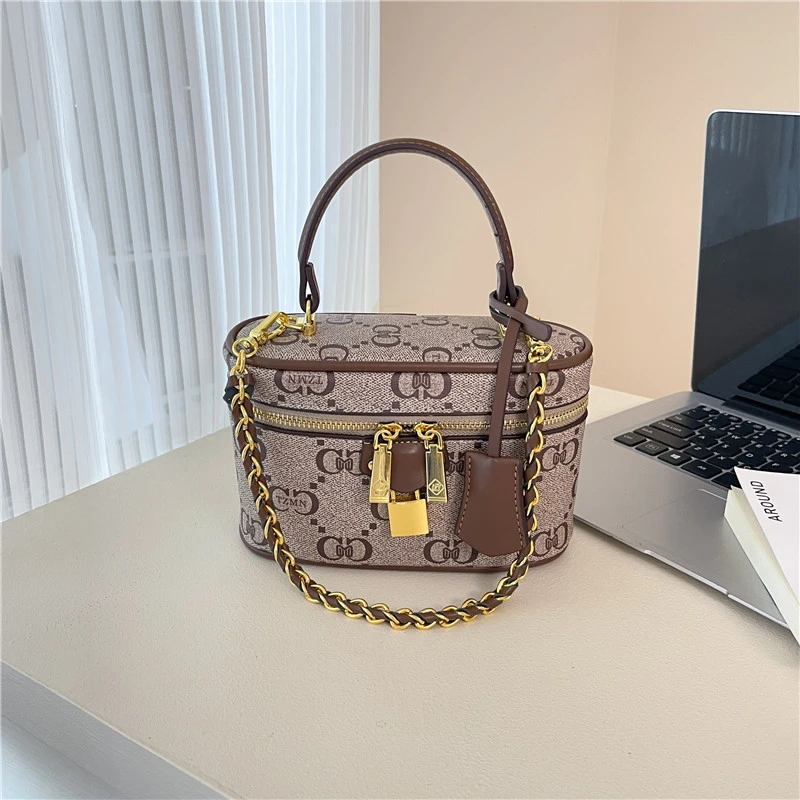 

Fashionable Women's Leather Crossbody Bag Elegant Shoulder Bag Luxury Brand Famous Designer Classic Handbags For Ladies