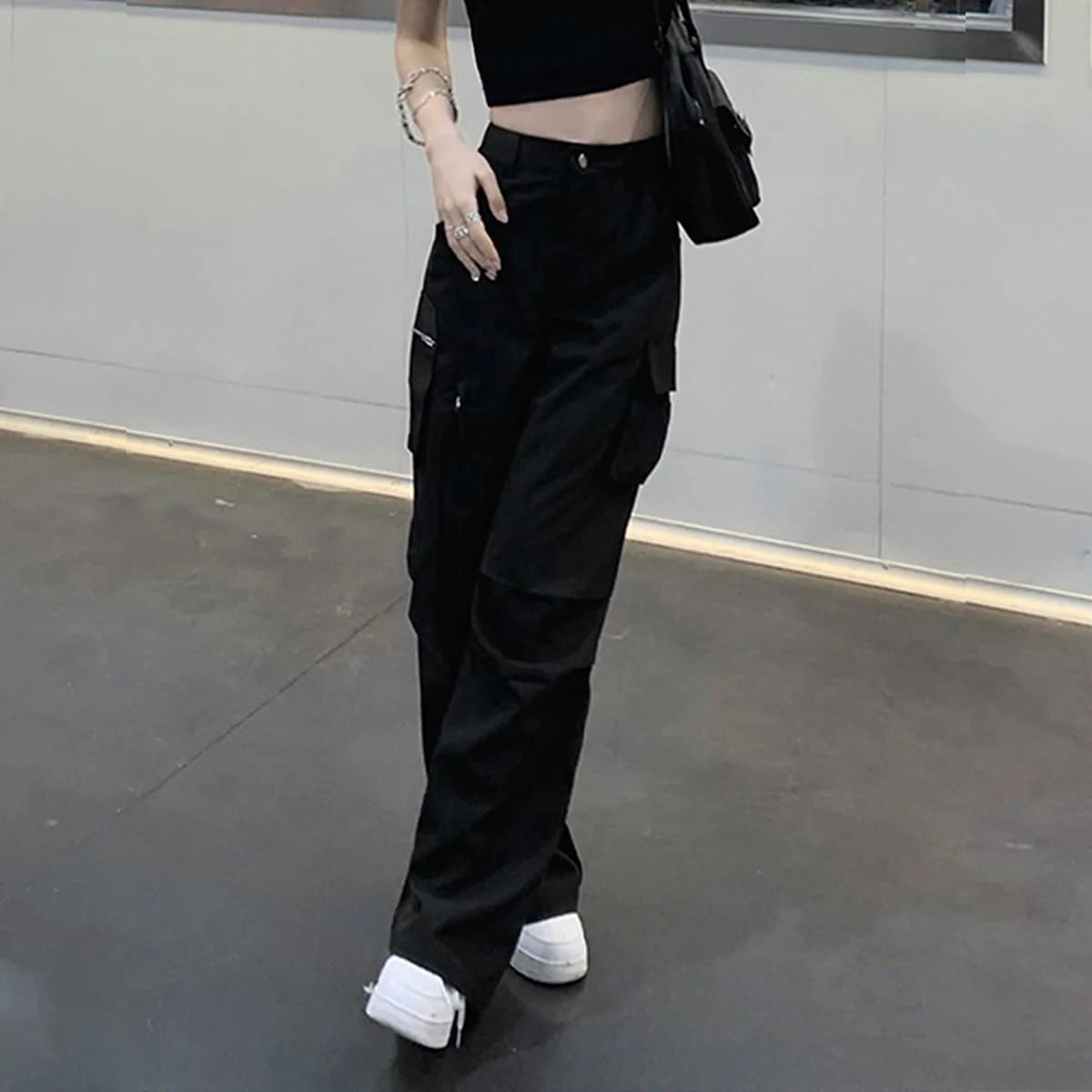 Korean Chic Summer American Design Multi-Flap Pocket Pants Black High-Waist Cargo Pants Slimming Look Street Straight Pants Women's Utaga Individual Cymbals