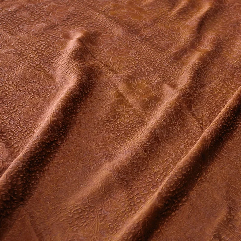 

Шелковая ткань Red Cloud из тусса, 24 момме, с вышивкой цветочным узором, для пошива одежды, весенне-летний сезон