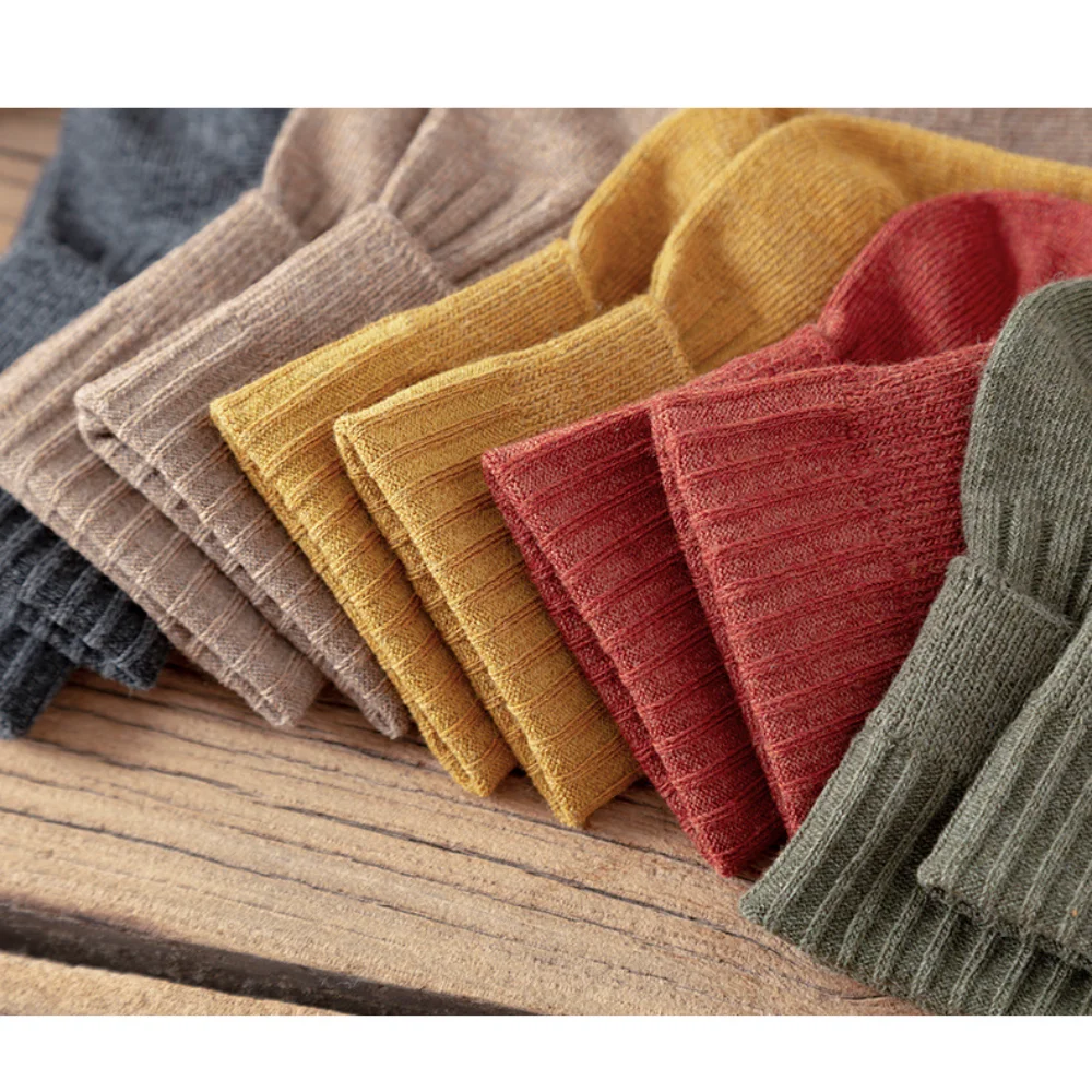 جورب نسائي دافئ عالي الجودة من الصوف السميك جورب كلاسيكي متين قابل للتمدد للارتداء غير الرسمي والأنشطة الخارجية في الشتاء #2