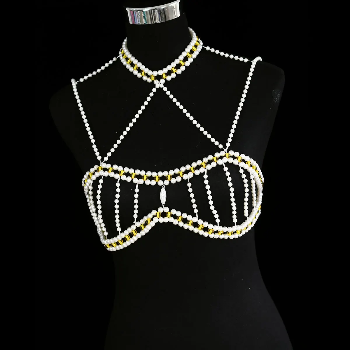 

2024 Fashion imitation pearl blend body chain Sexy beaded chest chain