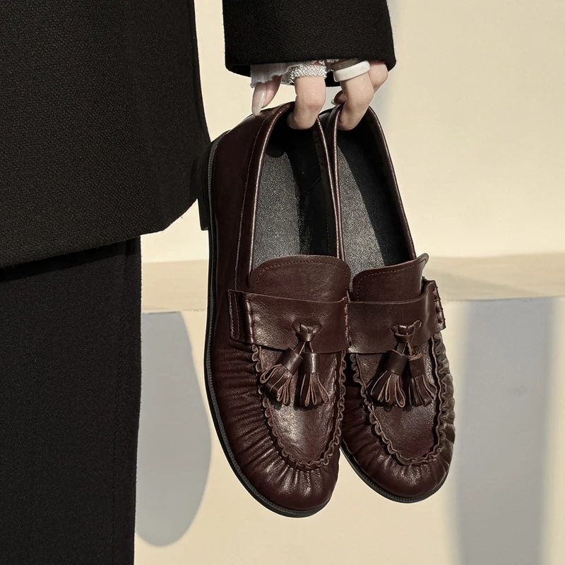 

Новинка 2026, весенние женские туфли-лодочки, женская обувь из натуральной кожи, туфли на низком каблуке с круглым носком, женские лоферы без шнуровки, мягкая женская обувь