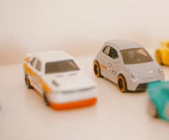 

4PCS 293400-0510 DCRI301050 9729505-105 16600-5X30A G3S51 Diesel Fuel Injector Nozzle 293400-0510 Common Rail Spray For