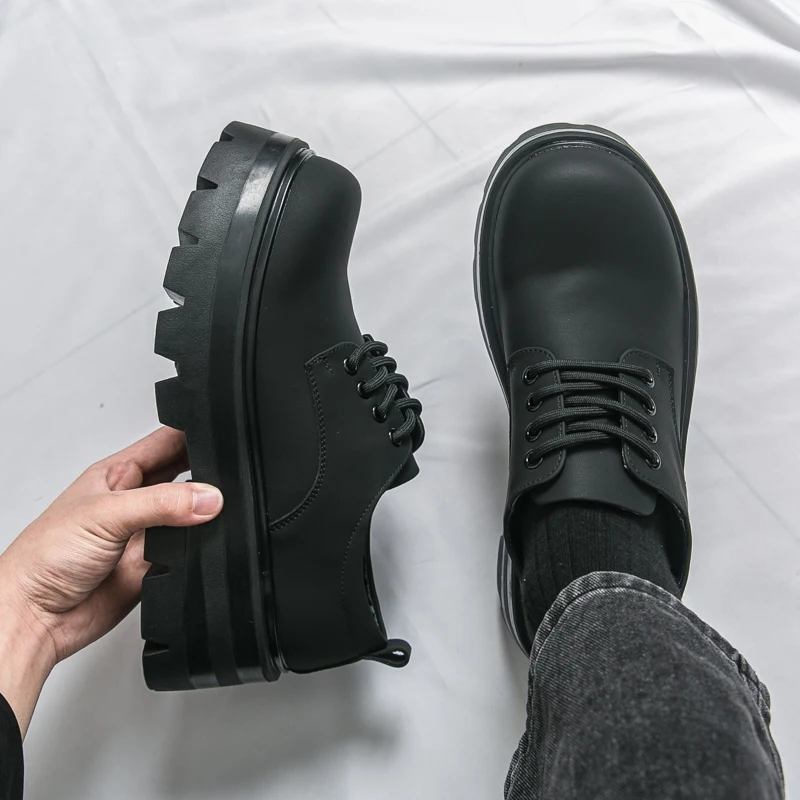 أحذية ديربي للرجال ذات نعل سميك وأربطة من البولي يوريثان بلون سادة ومقدمة مستديرة كاجوال أحذية كلاسيكية مريحة للرجال #1