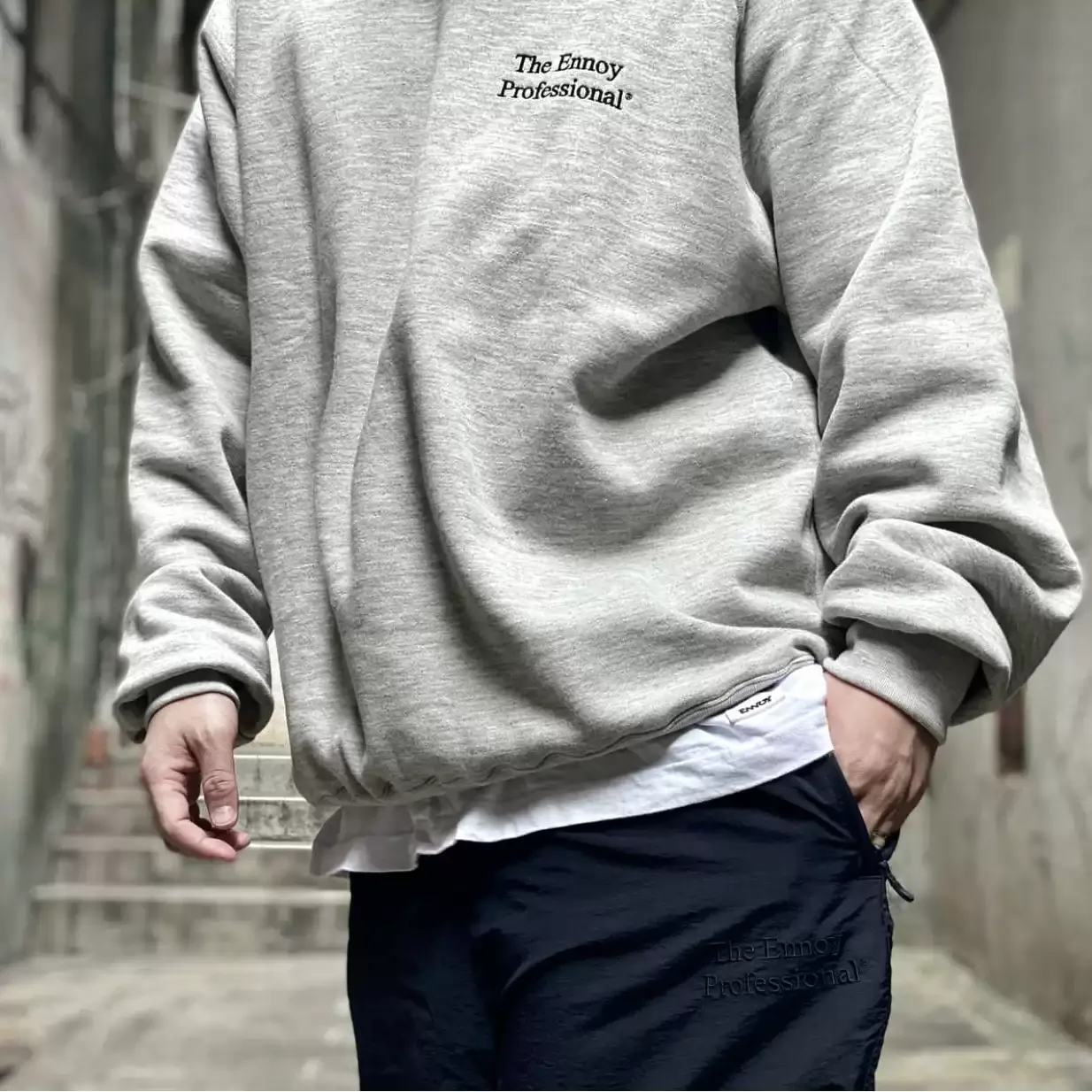 The Ennoy Professional casual all-match round neck pullover sweatshirt Japanese simple long-sleeved top