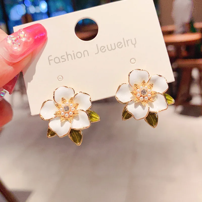 White Flower Stud Earrings for Women Folded Acrylic Side Charming Sweet Floral Girls Earrings Japanese Style Ear Jewelry