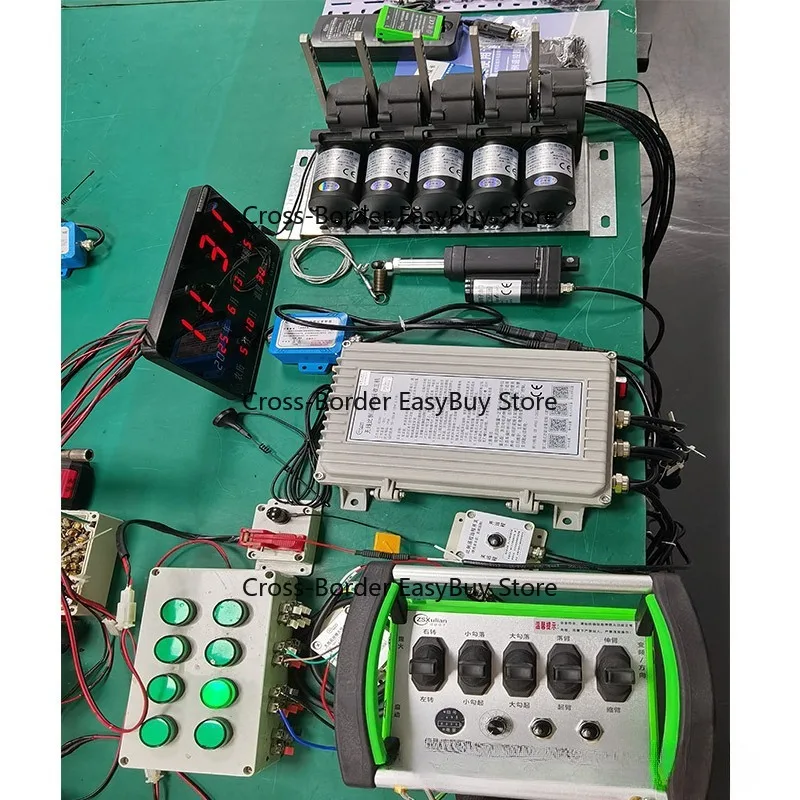 

Truck crane push rod equipped with wireless proportional remote control, upgraded version of the semi-automatic remote control