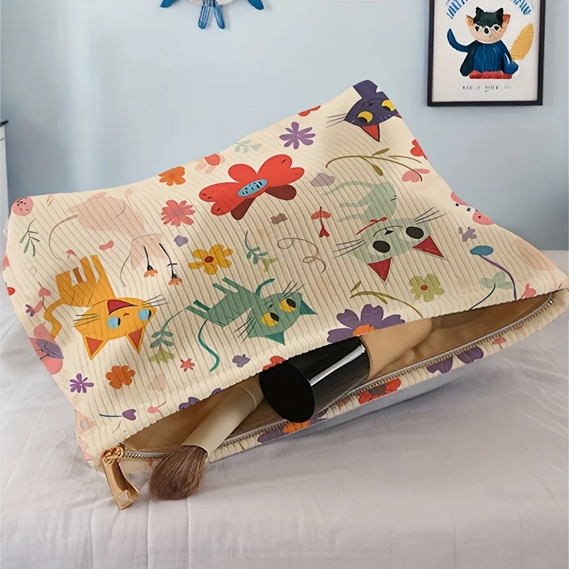 Corduroy Makeup Bag Lightweight Zipper Lined Makeup Bag, Multi Functional Makeup Storage, Suitable for Toiletries And Additions
