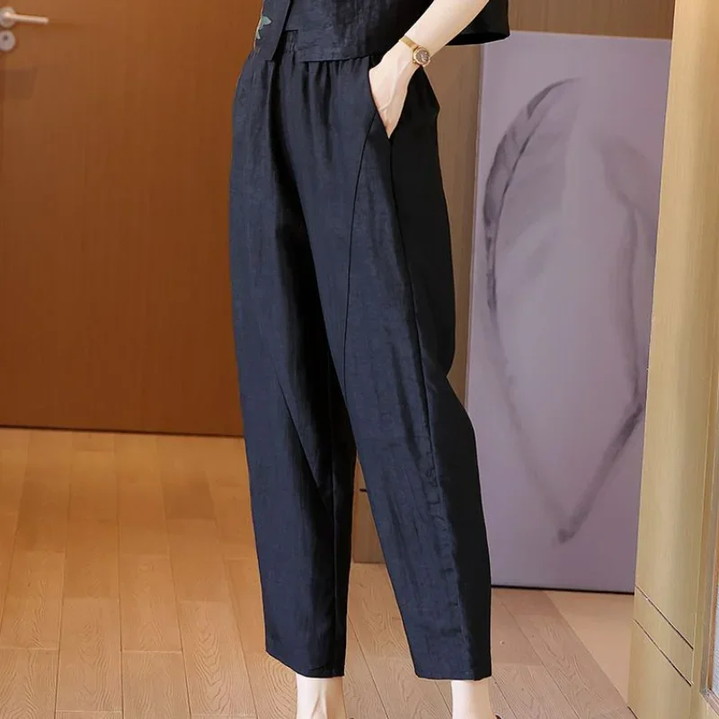 Silk Fragrant Cloud Yarn Small Feet Pants Women's Loose Black Elastic Waist Pocket 9-point Harlan Casual Trousers 2024 Z705