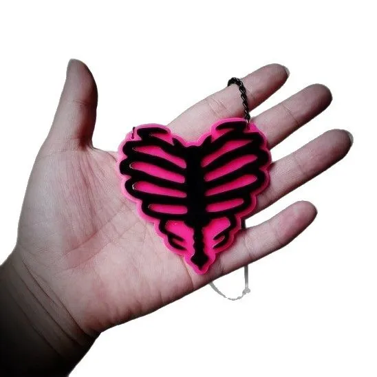 أضلاع القلب الإبداعية، شخصية الهالوين، قلادة أكريليك مبالغ فيها، إكسسوارات الهالوين