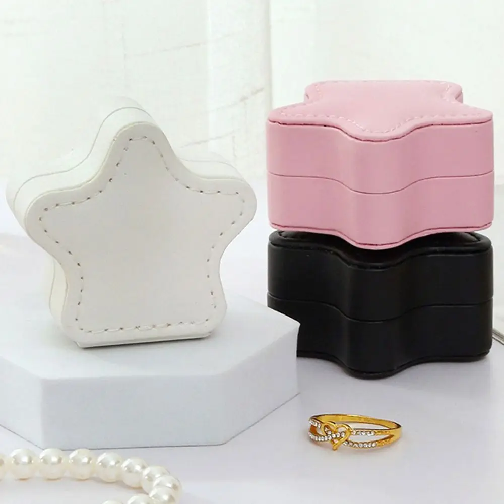 Caja de almacenamiento de joyería en forma de corazón y estrella, Mini organizador de pendientes y anillos de cuero PU, estuche de exposición impermeable para collares, suministros de viaje