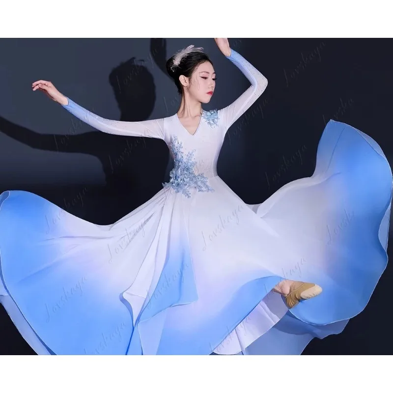 Chinese Classical Flowy Gown Large Swing Skirt for Big Stage & Square Dance Performance