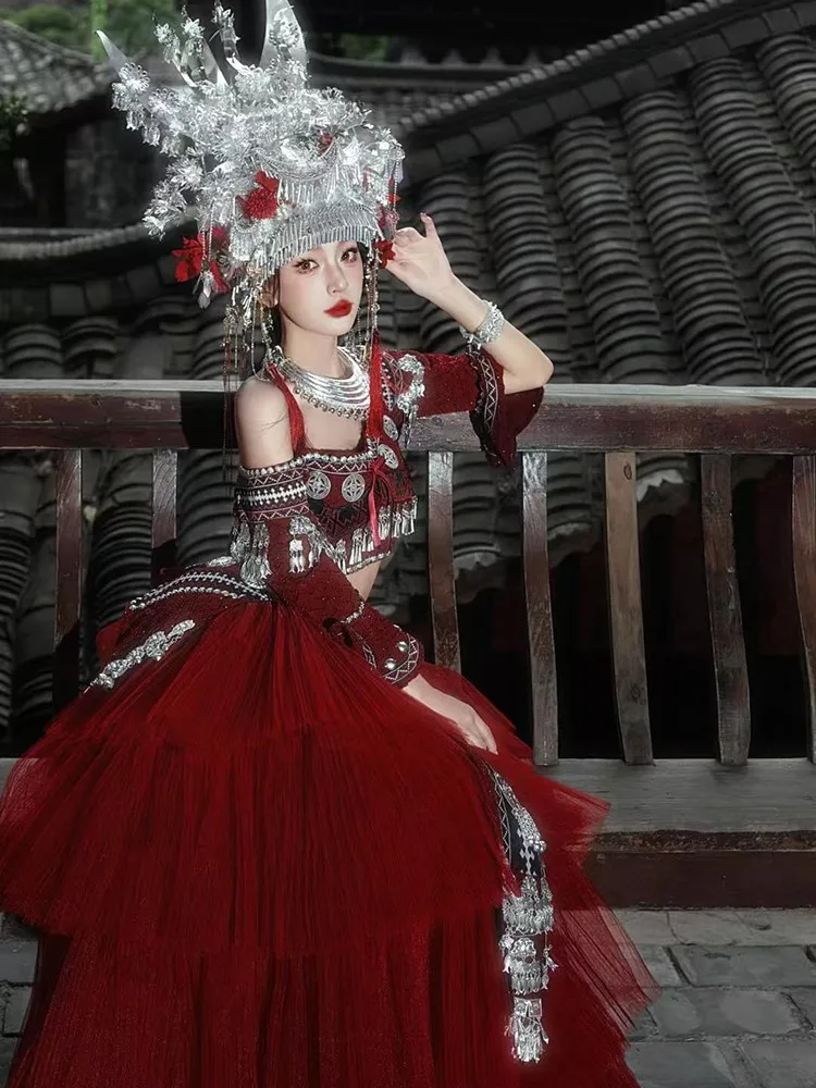 New ethnic-style clothing headwear photography bride's wedding dress