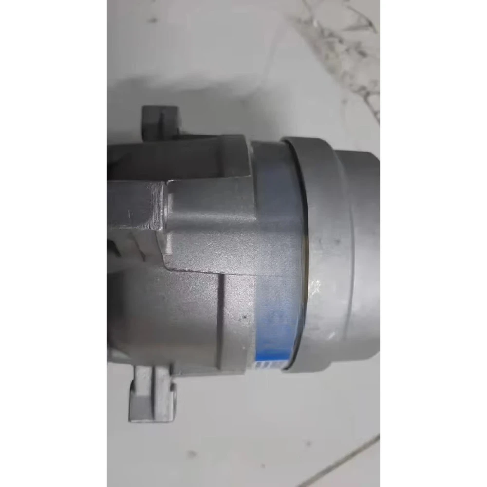 

Truck Parts 3895100072 P3895100072 65286506002B 65286506002 Air Conditioning Compressor
