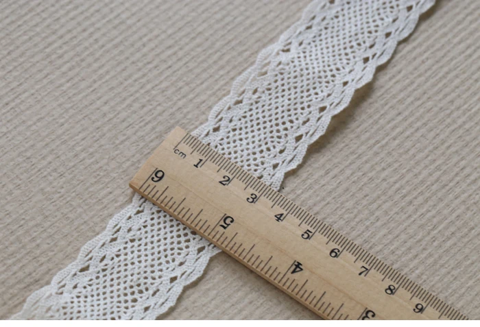 Width:3cm (1.20 inch) Good Quality Cotton Lace Pure Embroidery Trim Lace Decoration Yarn skirt Curtain(ss-2746)