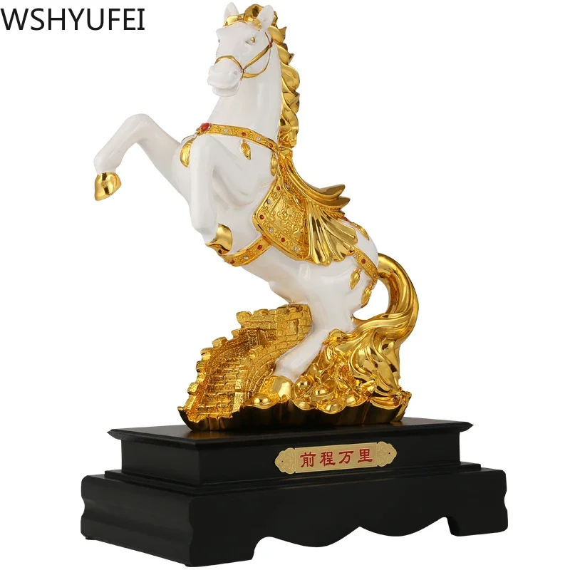 Chinese Style Horse Shape Artwork Lucky Horse Resin Home Decoration Ornaments Desk Study Crafts Home Decorations Gifts