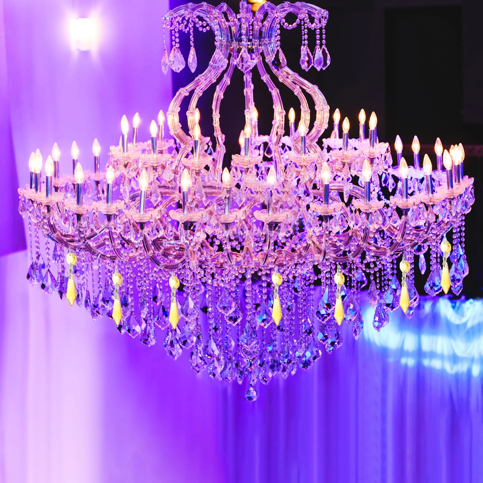 

20Pcs Crystal Chandelier Pendants Great Reflective Effect for Ceiling Lights Curtains DIY Projects Suncatcher Beads Prisms