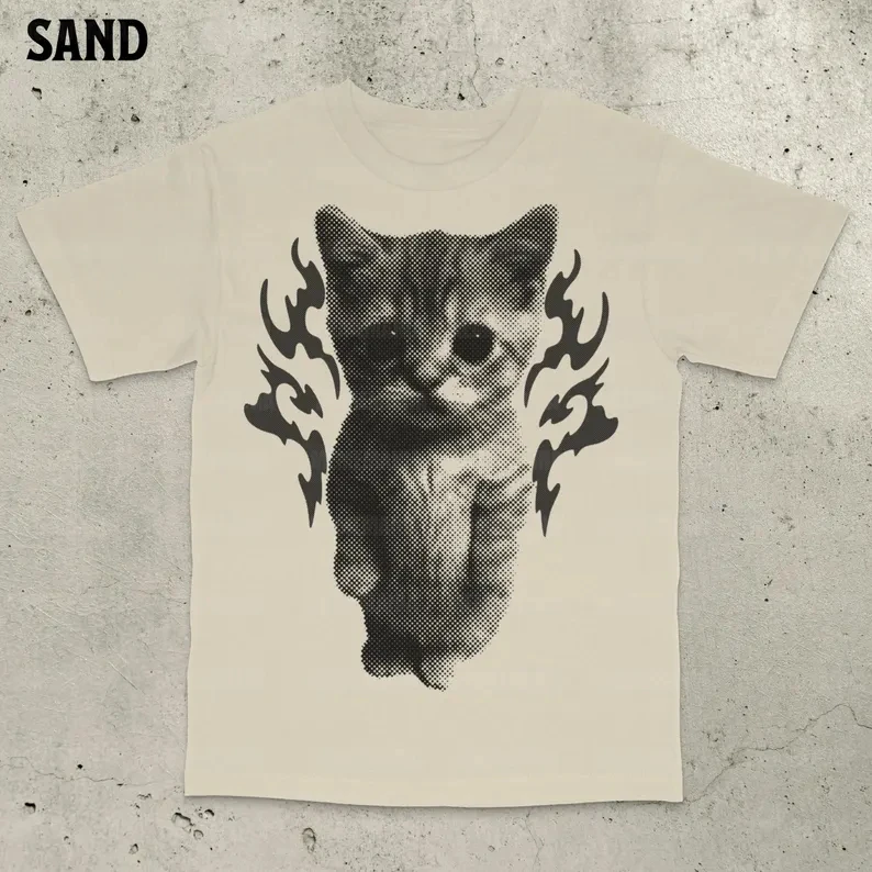 تي شيرت مطبوع عليه رسومات ميلينيوم باغ كات الجديدة المضحكة الرموز التعبيرية هو تي شيرت رجالي عصري وغير رسمي وعالي الجودة برقبة مستديرة