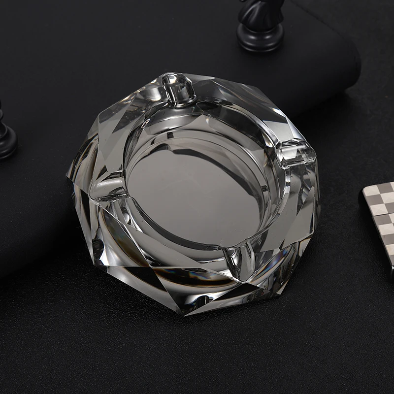 Crystal Ashtray, glass home, living room, big creativity, personality, fashion, high-end European gifts, black ashtray