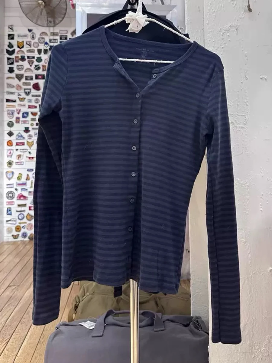 navy striped