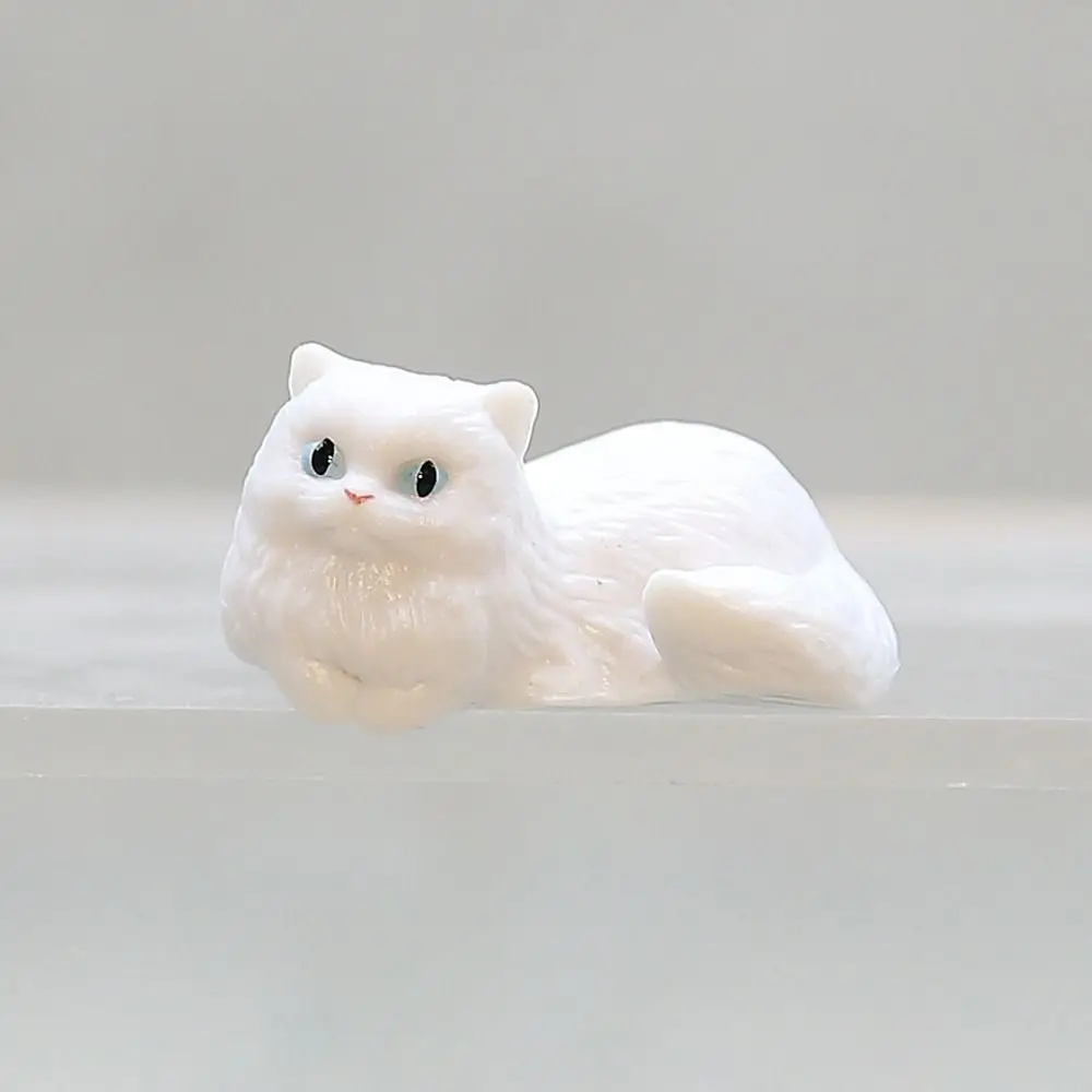 Exquisite Simulation Edge Cat Figurines DIY Cartoon Cat Refrigerator Sticker Material Miniatures Resin Car Cat Ornament Kids Toy