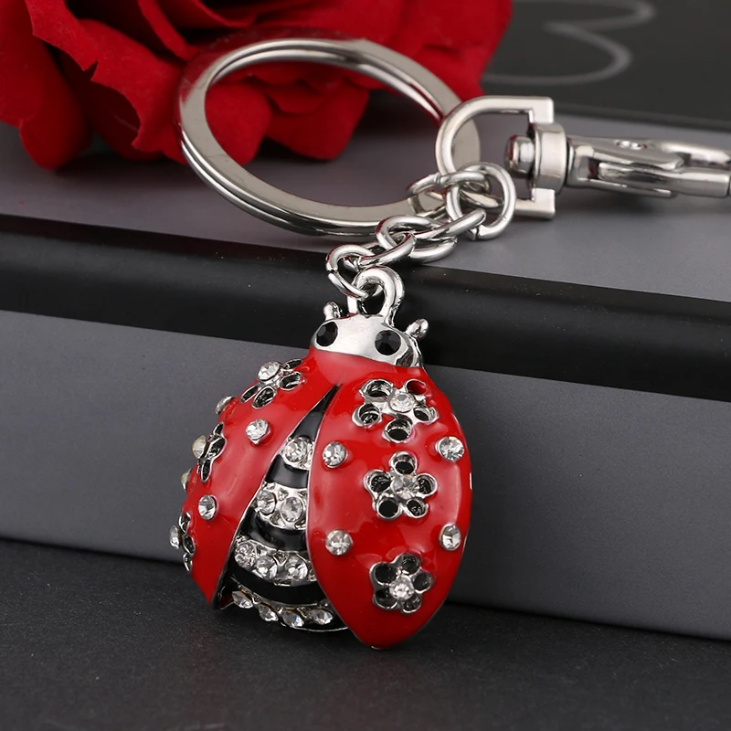 Creative Ladybug Pendant Keychain Fashionable Charm ysk-085