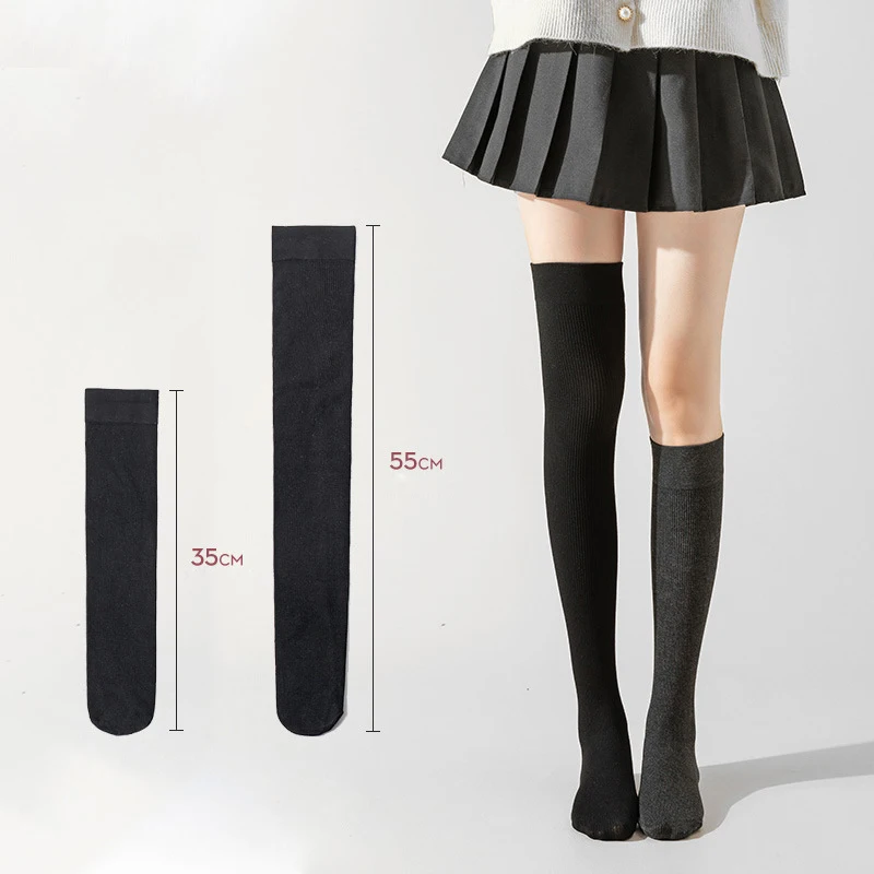 Calcetines modernos de algodón para mujeres