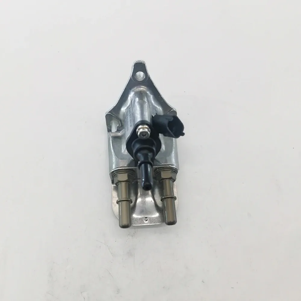 High quality New For 0444043050 Ureumpomp Injectiemondstuk  0444043009 0444043016 612640130088 612640130089 Voor  2.2 6.5