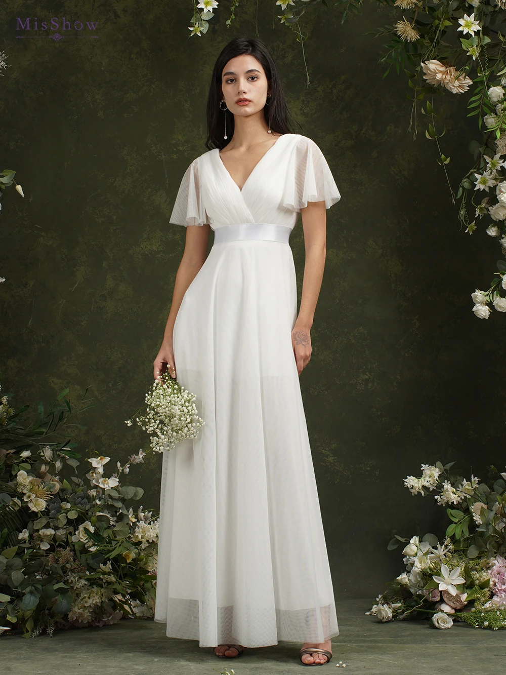 

Boho Simple Ivory Wedding Dresses For Women V Neck Short Ruffle Sleeves A-Line Tulle Long Elegant Bridal Prom Gowns With Belt