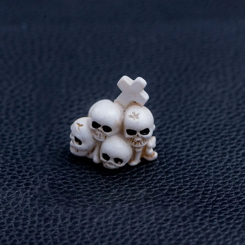 Halloween small ornaments horror skull pumpkin wizard resurrection ghost festival doll resin crafts desktop ornaments