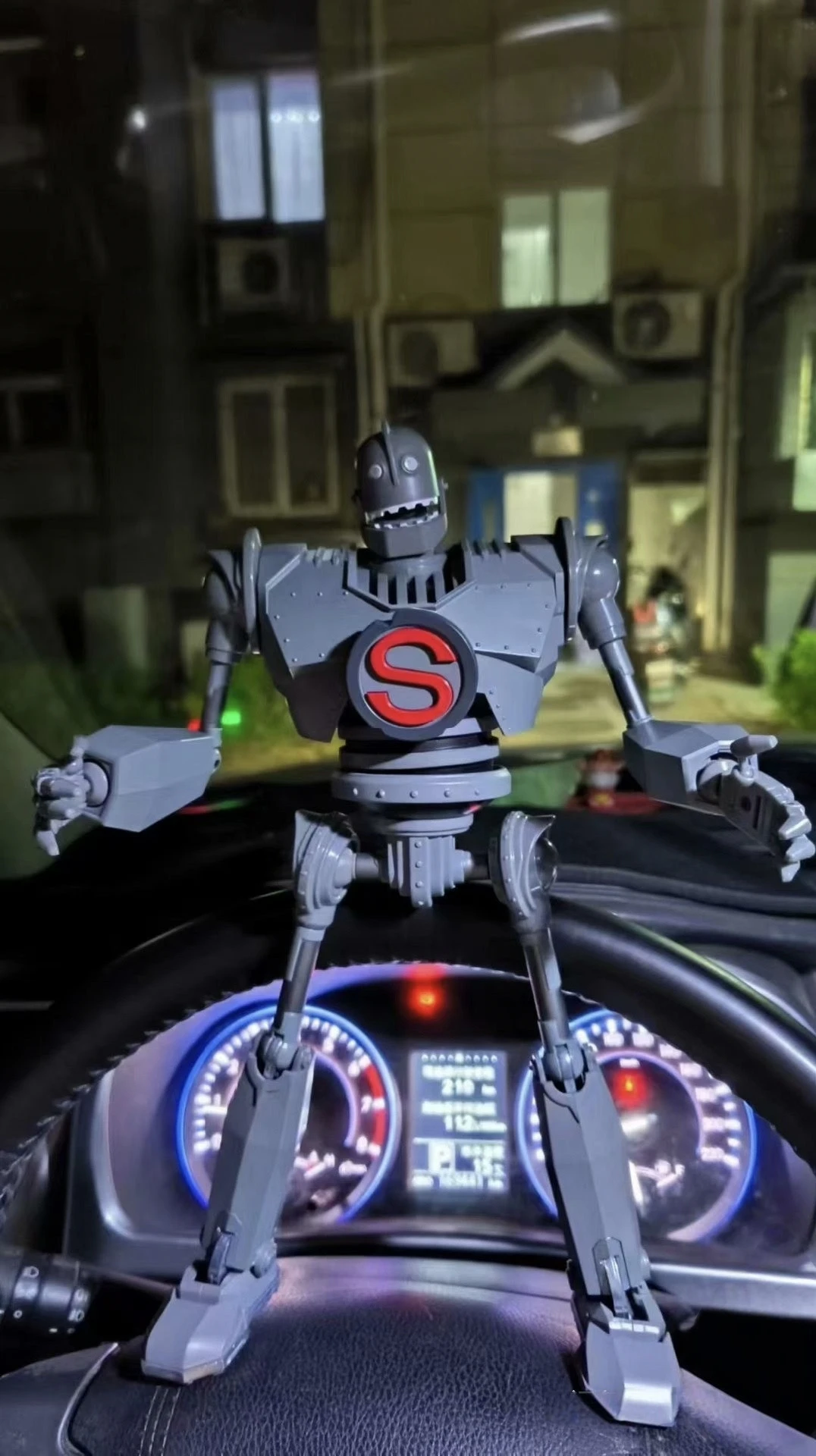 En Stock, modelo FJ, jugador listo en el gigante de hierro, una aleación, Robot súper móvil, versión de película, adorno de figura de acción metálico de 30cm