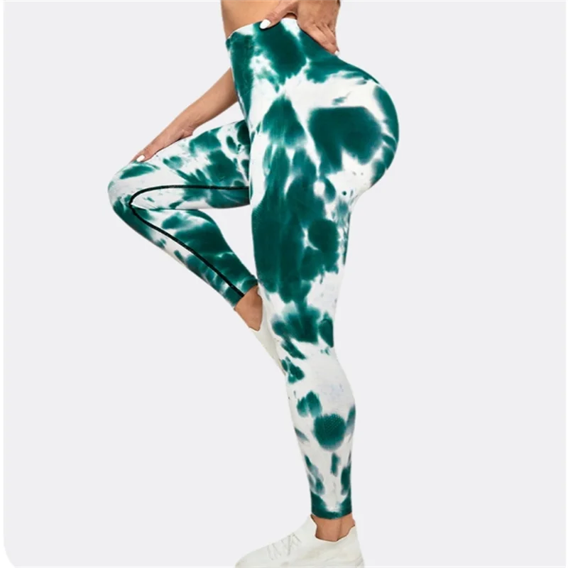 Dyeing seamless knitted tight fitting yoga pants with lifted buttocks, women\'s peach buttocks fitness and sports cropped pants