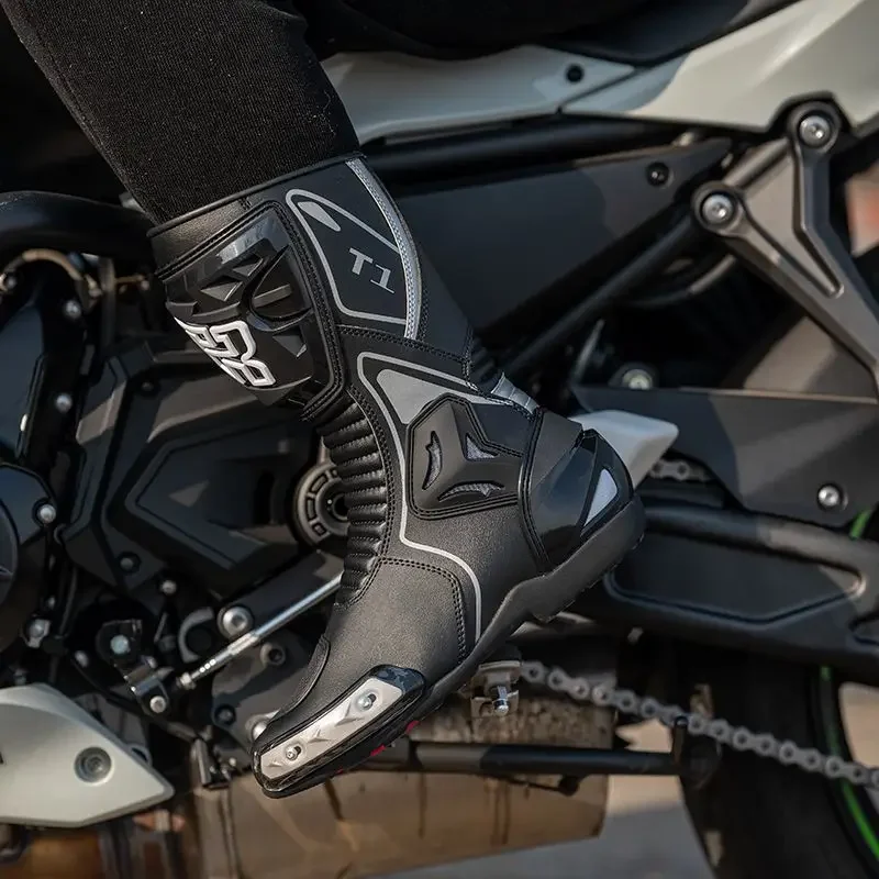 

motorcycle riding , windproof and anti fall racing , four season motorcycle , road long knight boots, equipment