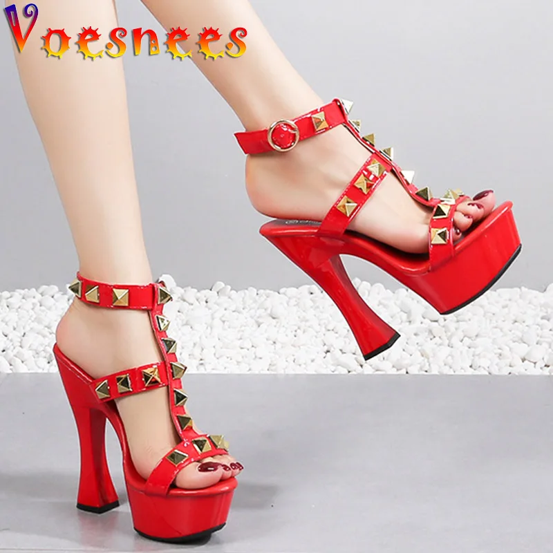 New Rivet Designer High Heels 2022 Fashion Thick Platform Club Women Pumps Sexy Summer Models Sandals White Black Red Woman Shoe